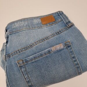 Seven7 Weekend Short Women 4 Light Blue Emotion‎ Distressed Denim Cuffed Hem